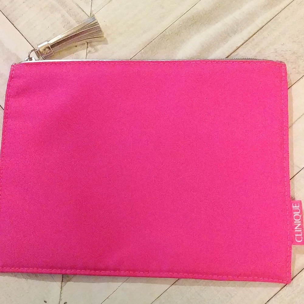 NEW Clinique Pink Cosmetic Pouch with Silver Tassel/Zipper